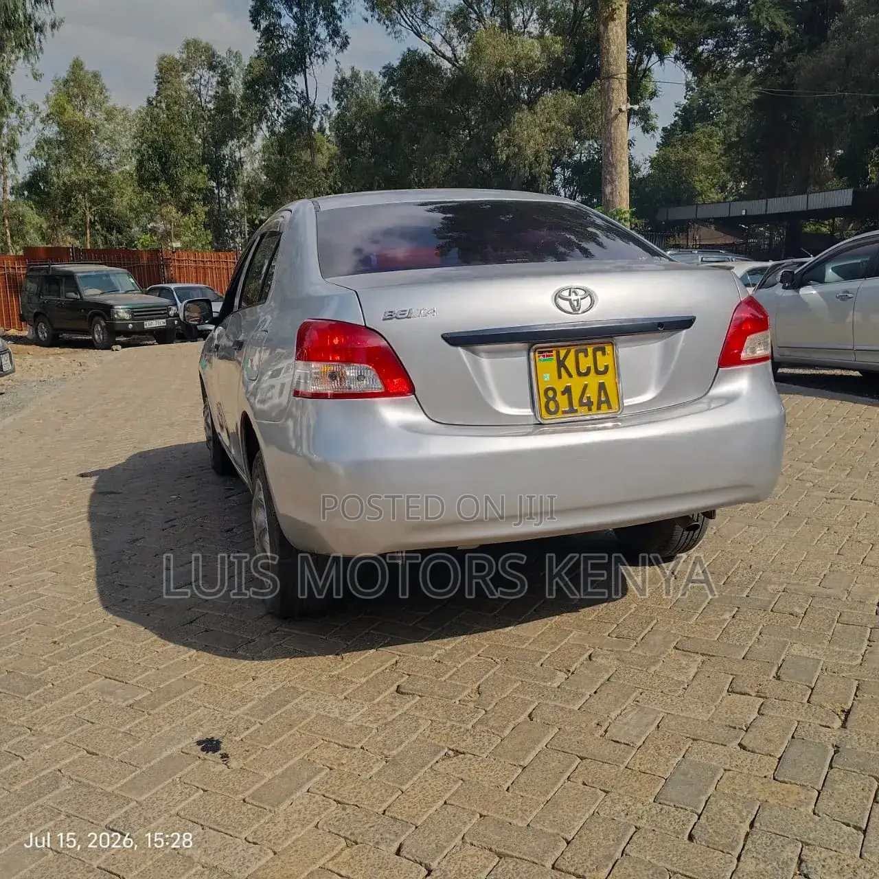 Toyota Belta 2007 Silver