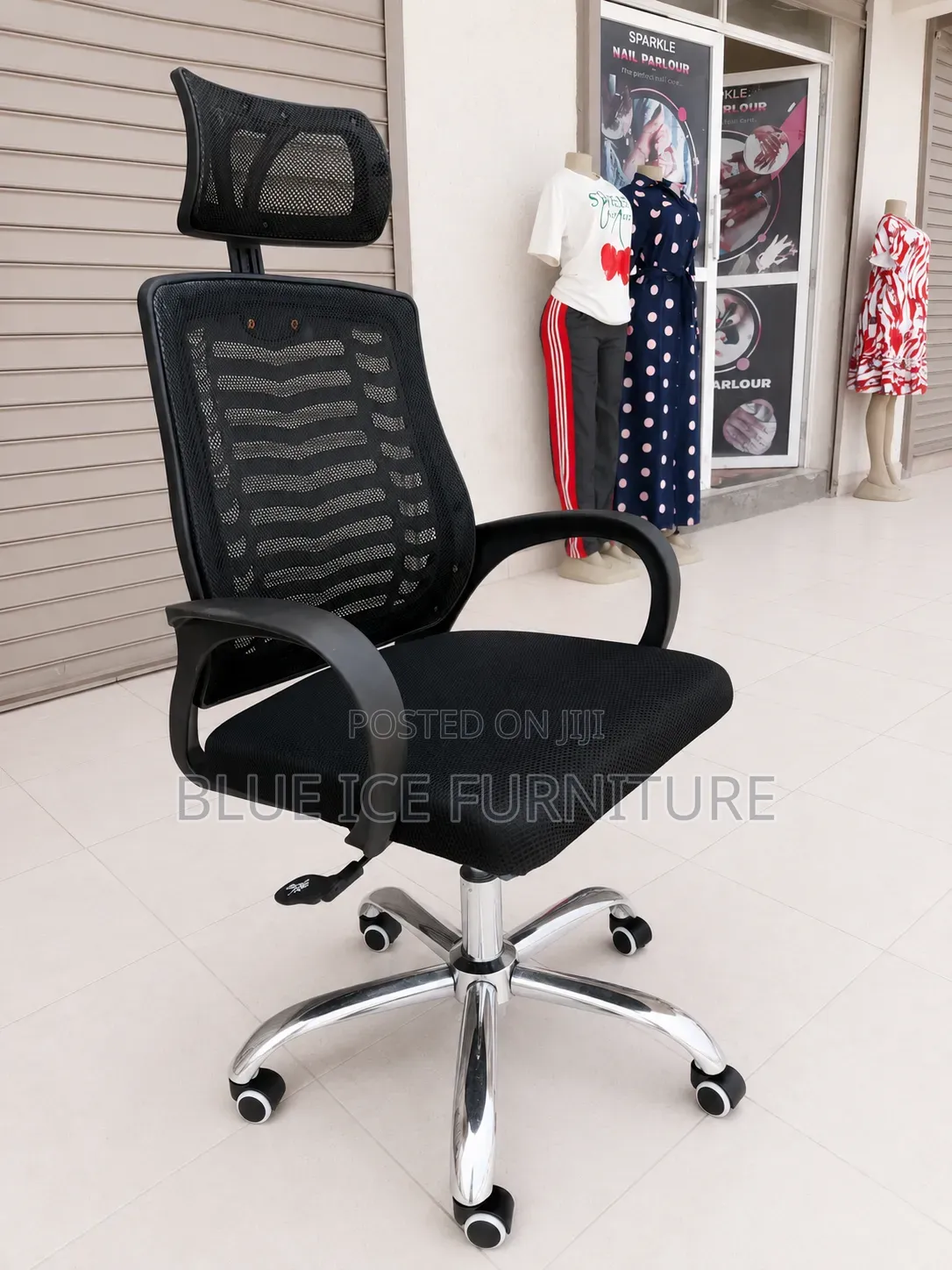 Ergonomic High Back Mesh Office Chair With Headrest