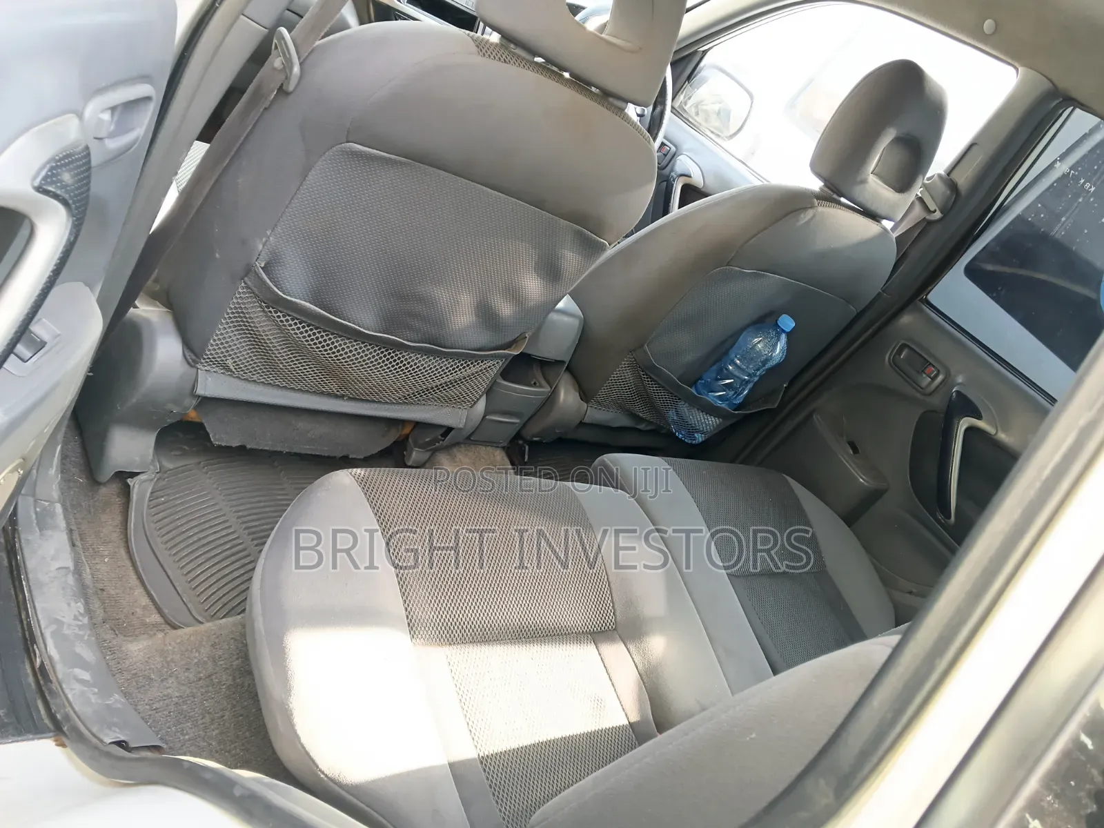 Toyota RAV4 2006 White