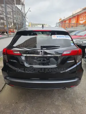 Honda Vezel 2019 Black