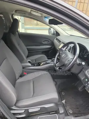 Honda Vezel 2019 Black