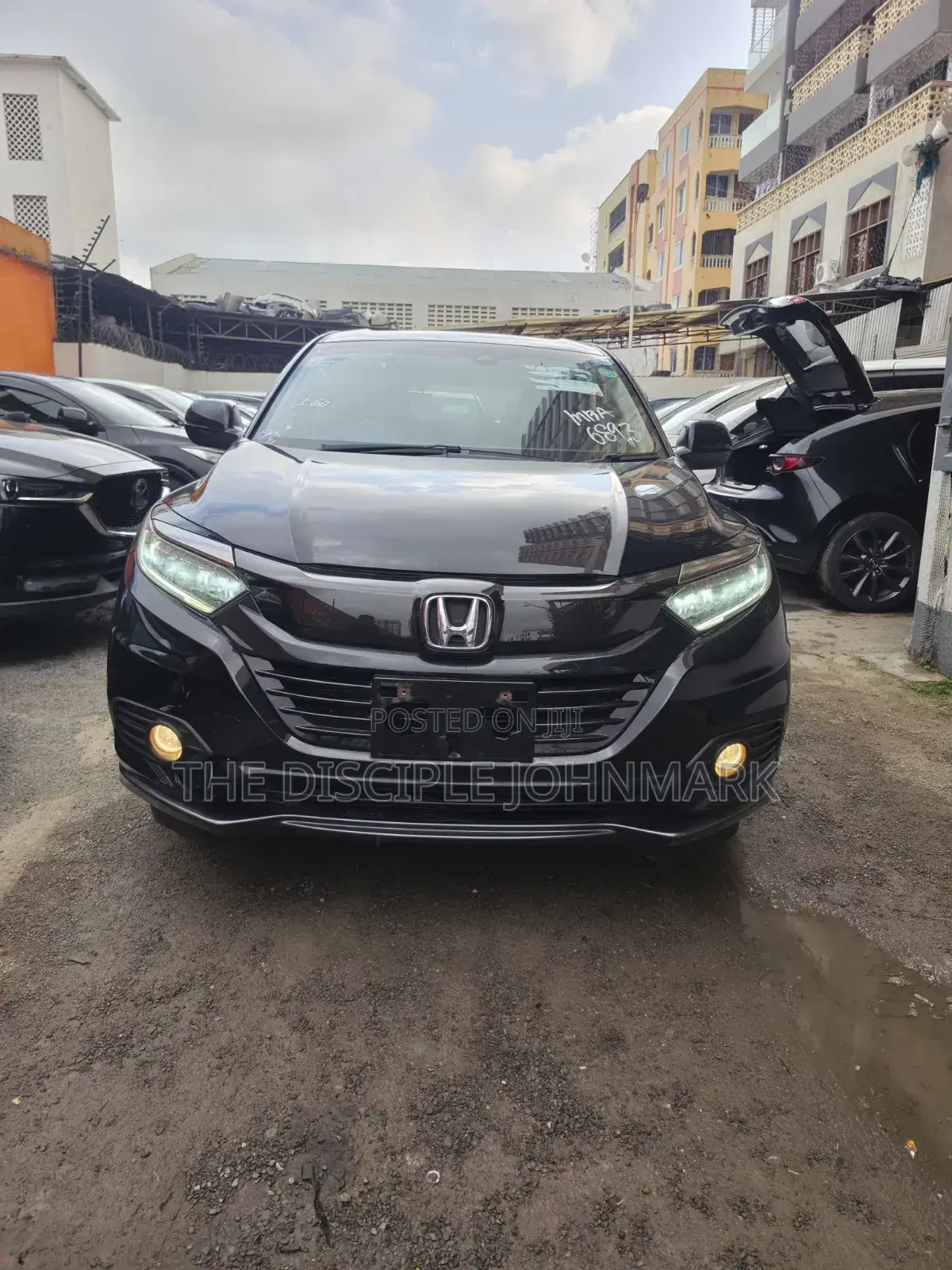 Honda Vezel 2019 Black