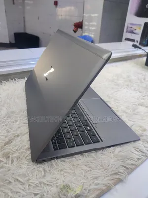 Laptop HP ZBook 15 16GB Intel Core i7 SSD 256GB