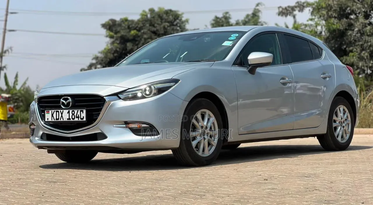 Mazda Axela 2018 Silver