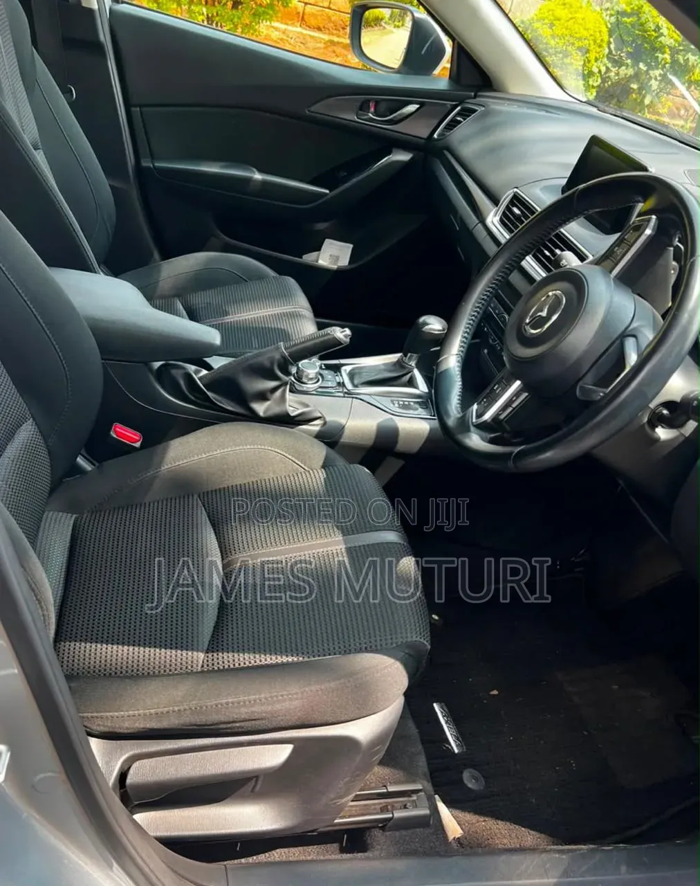 Mazda Axela 2018 Silver