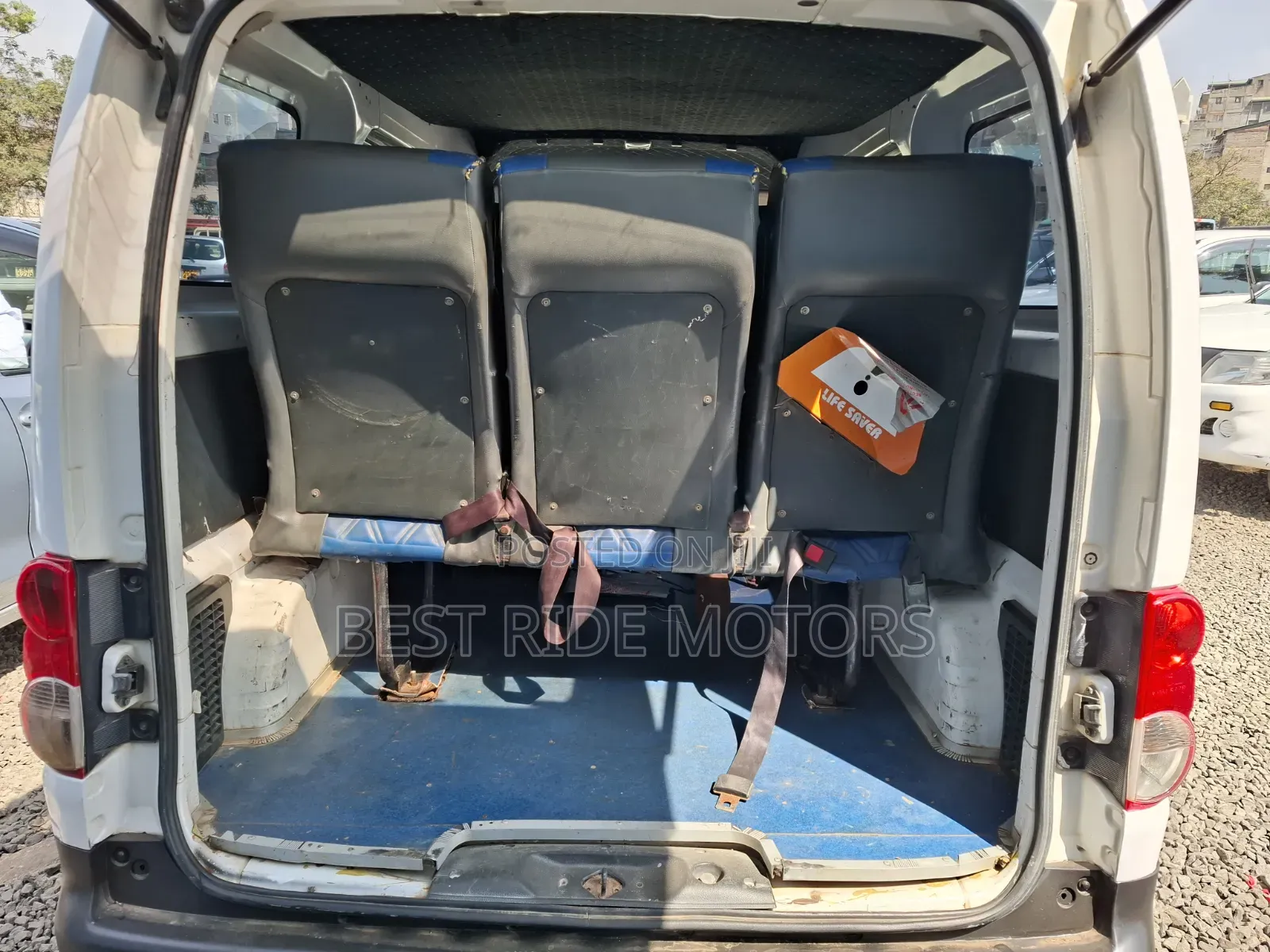 Nissan NV200 2015 White