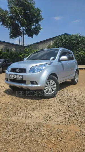Toyota Rush 1.5 AWD 2008 Silver