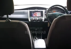 Toyota Corolla Fielder 2013 Silver