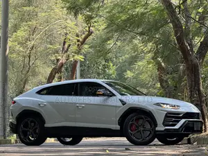 Lamborghini Urus Base 4dr AWD 2020 White