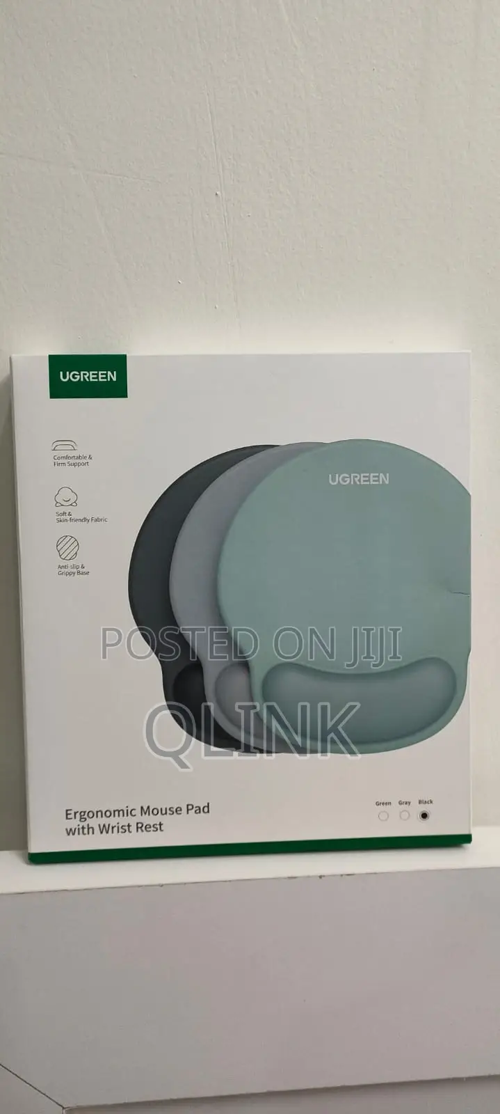 UGREEN Ergonomic Mouse Pad With Wrist Rest Black