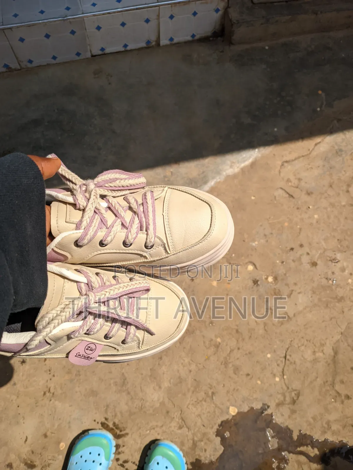 Pink Chunky Sneakers Size 38 – Thrifted