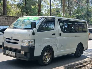 Toyota HiAce 2016 White