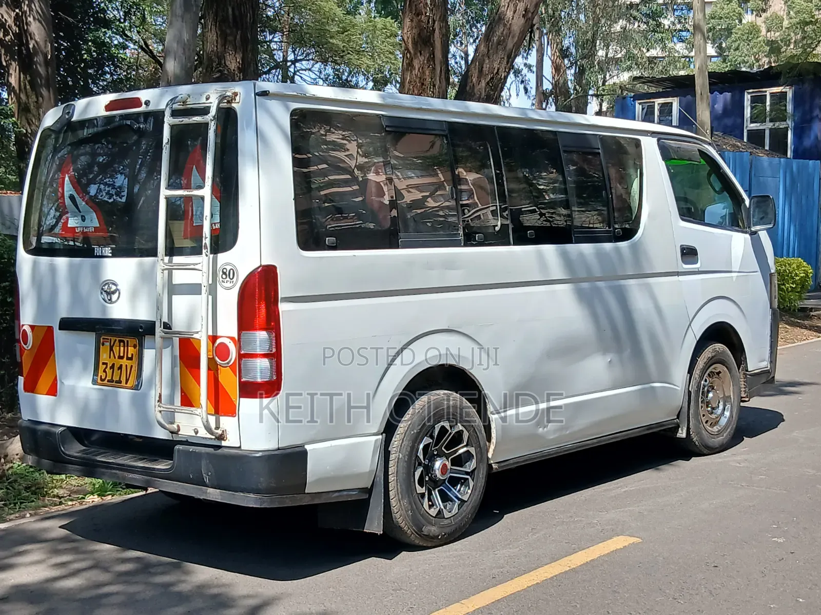 Toyota HiAce 2016 White