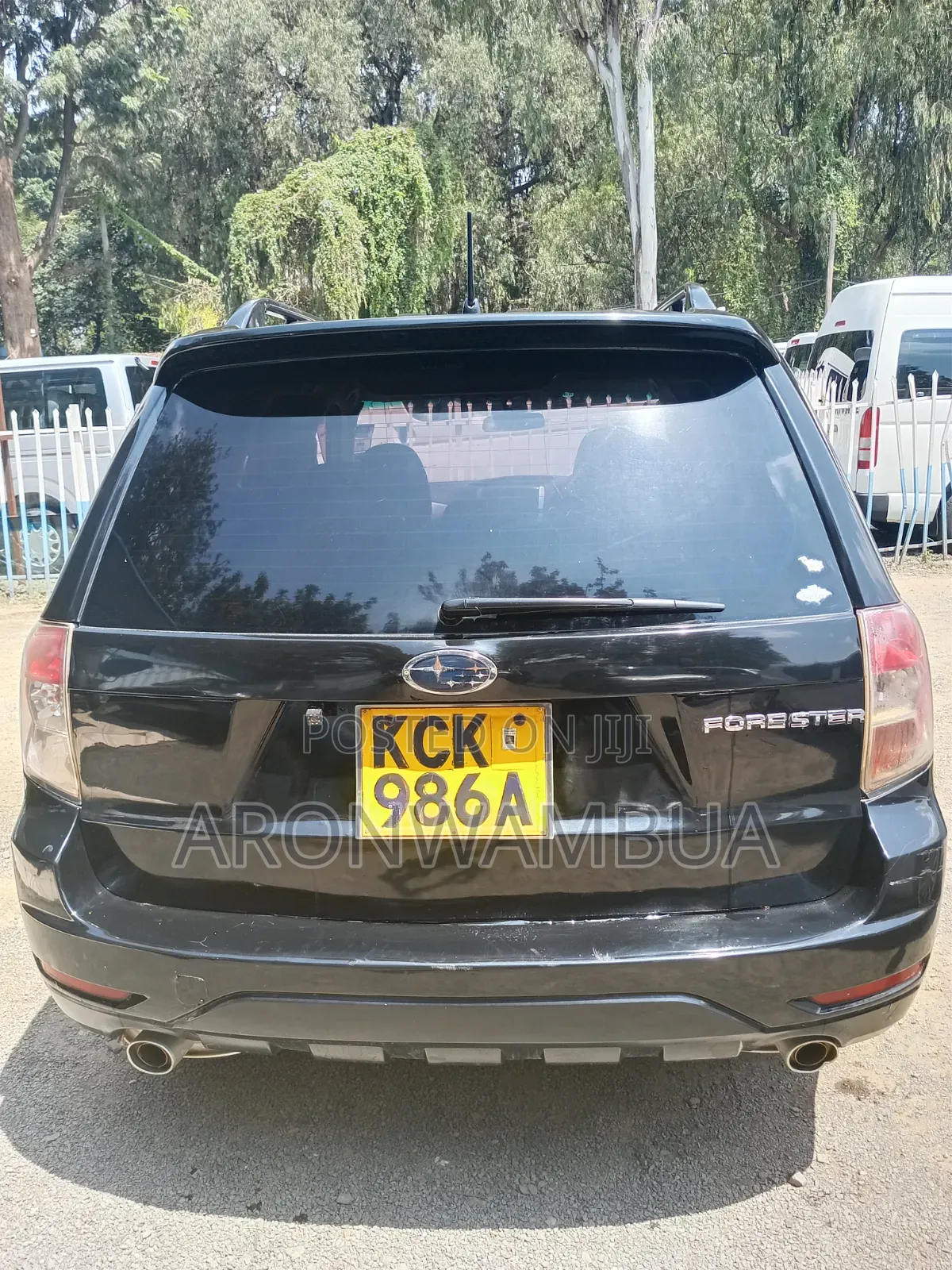 Subaru Forester 2010 Black