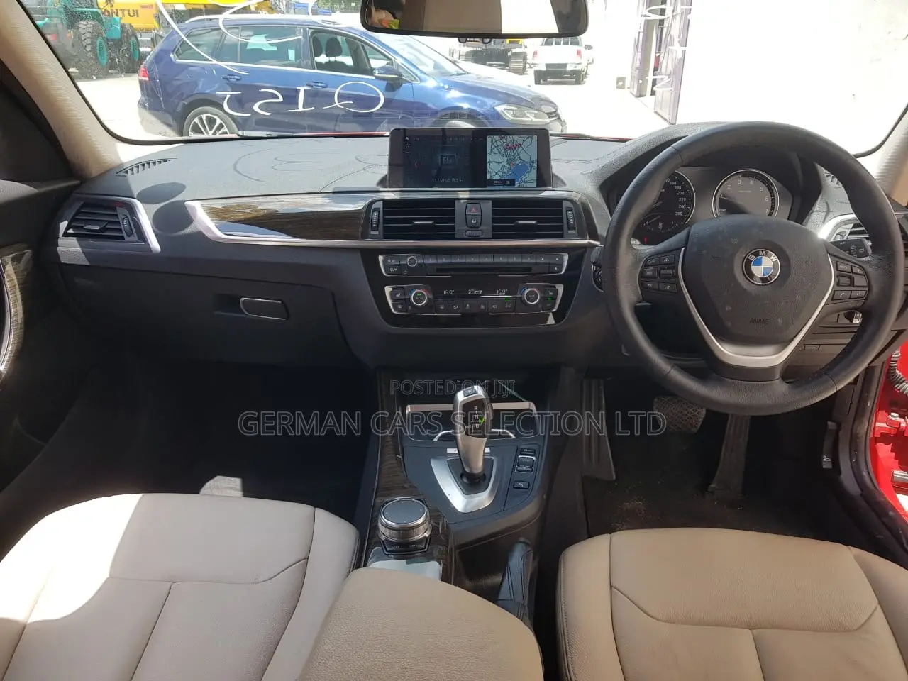 BMW 118i 2019 Red