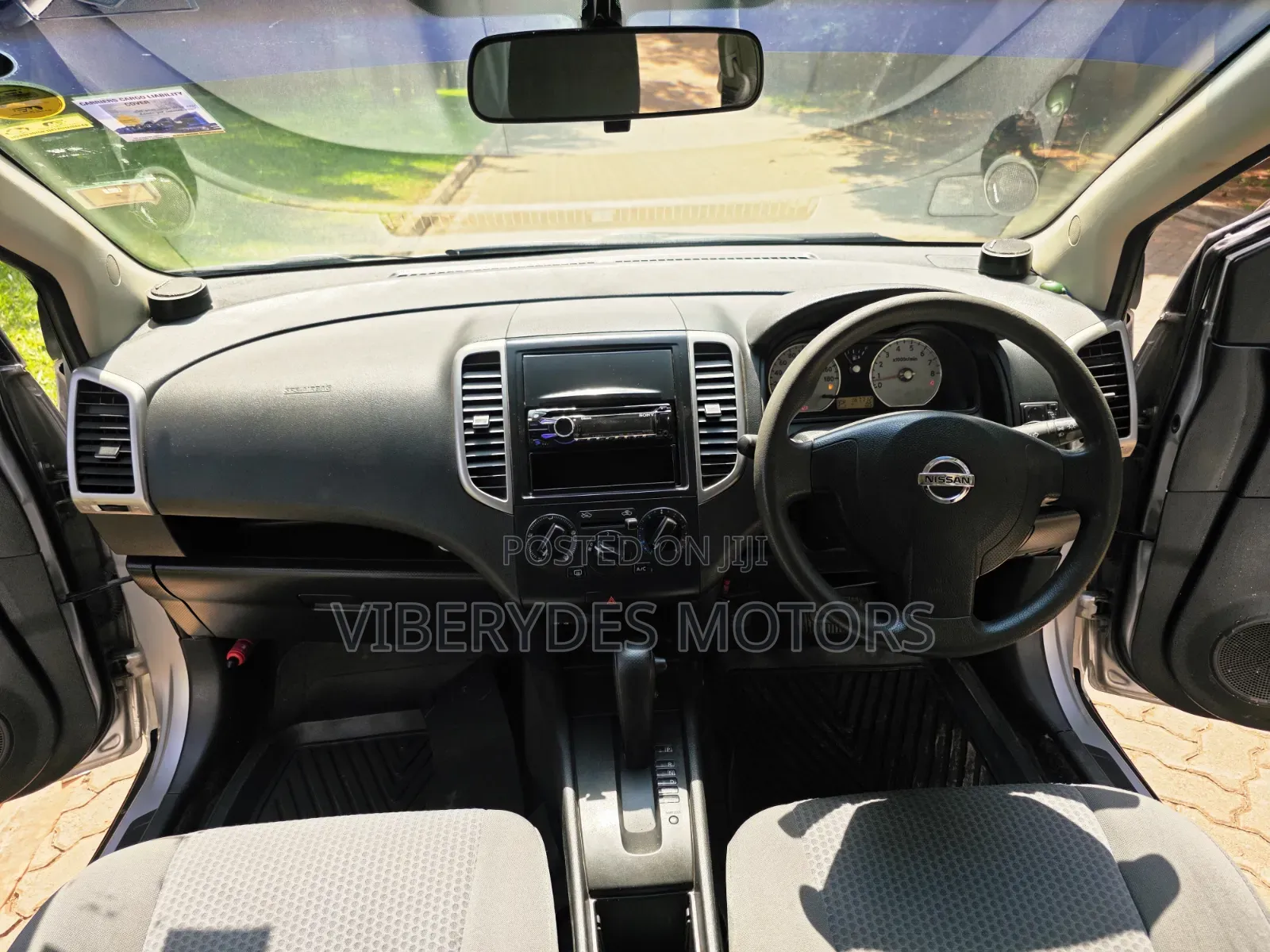 Nissan Wingroad 2013 Silver