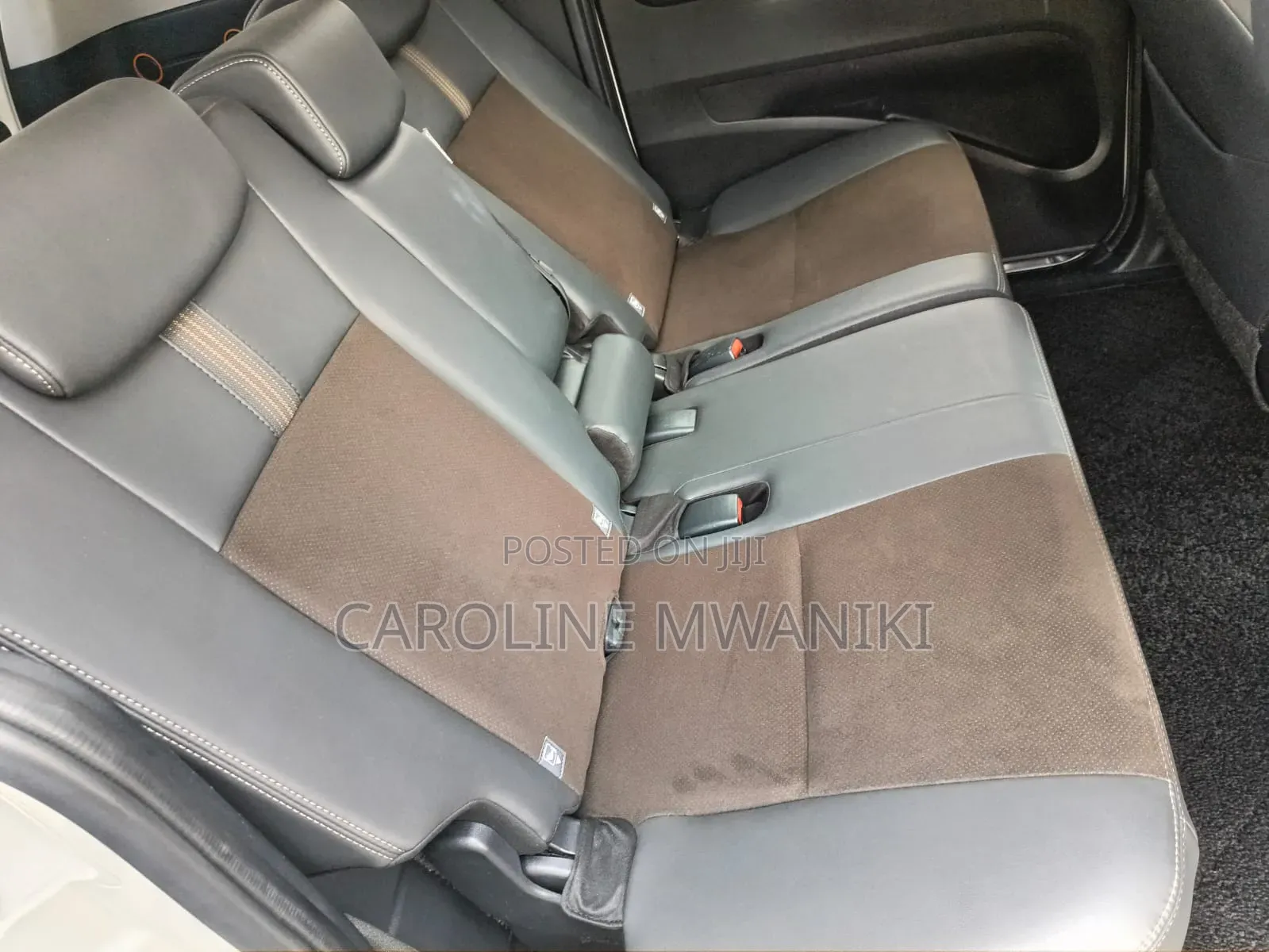 Toyota Sienta 2020 Beige