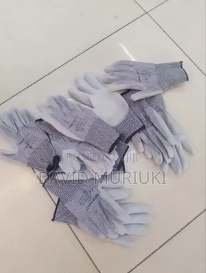 Industrial Gloves/ Protective Gloves