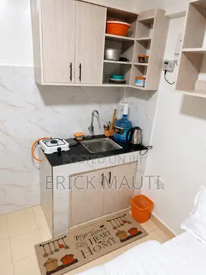 Nerico's Studio Airbnb Near Westside Mall