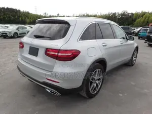 Mercedes-Benz GLC-Class 2019 Silver