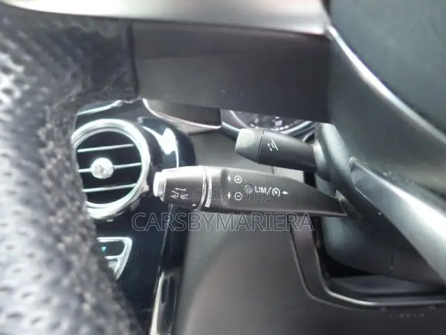 Mercedes-Benz GLC-Class 2019 Silver