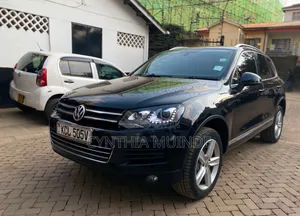 Volkswagen Touareg 2013 Black