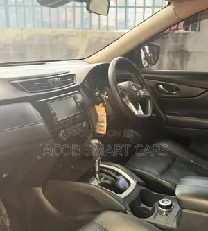 Nissan X-Trail 2019 Silver