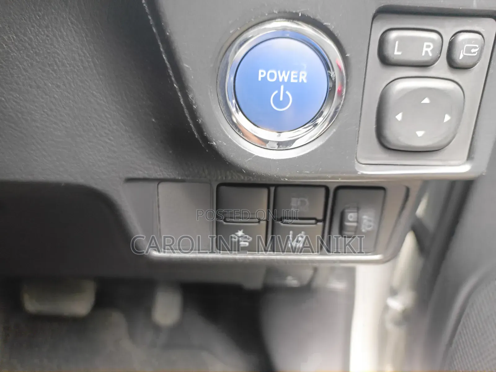 Toyota Corolla Fielder 2019 Silver