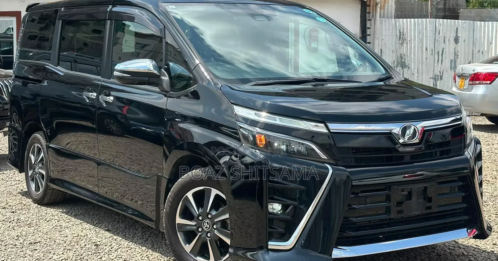 Toyota Voxy 2019 Black
