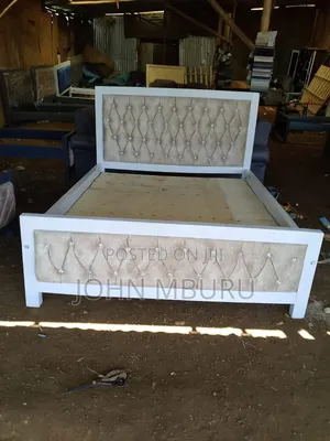 Cream White and White Frame 5*6