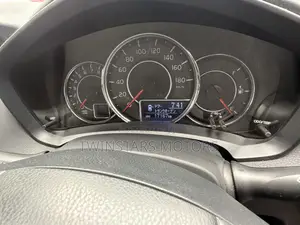 Toyota Axio 1.5 Luxel 2WD 2020