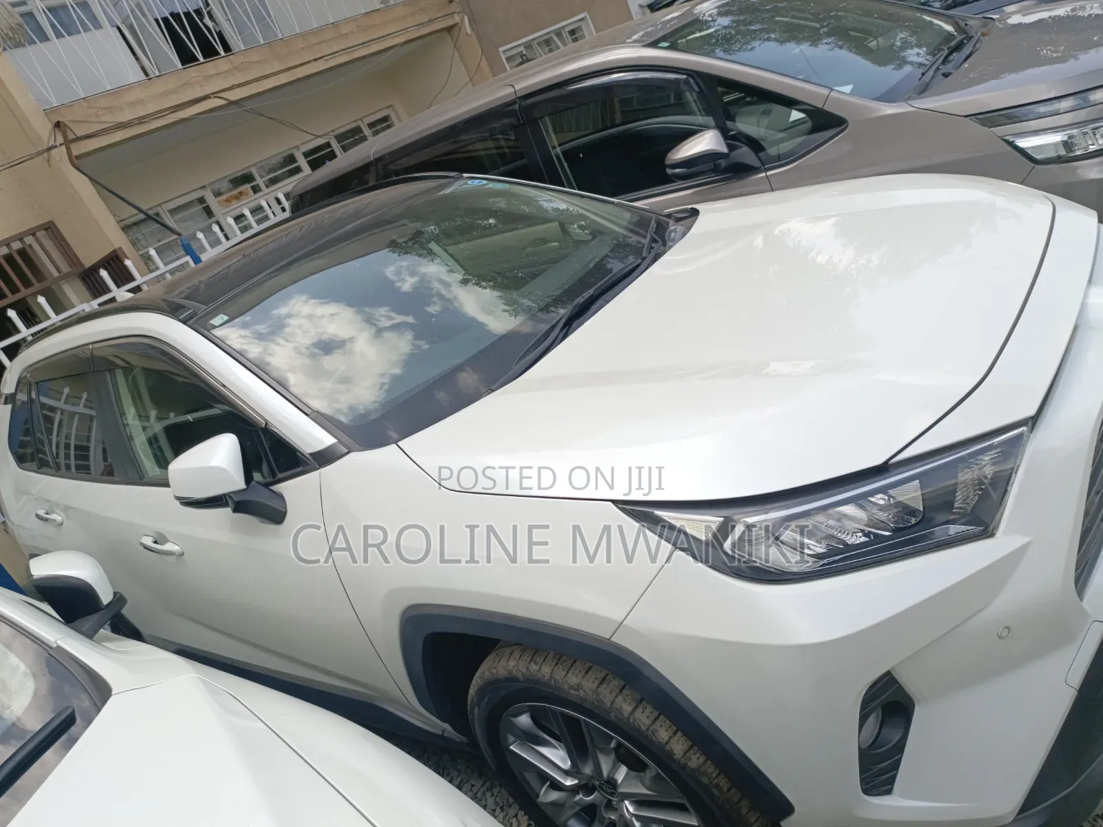 Toyota RAV4 2019 White