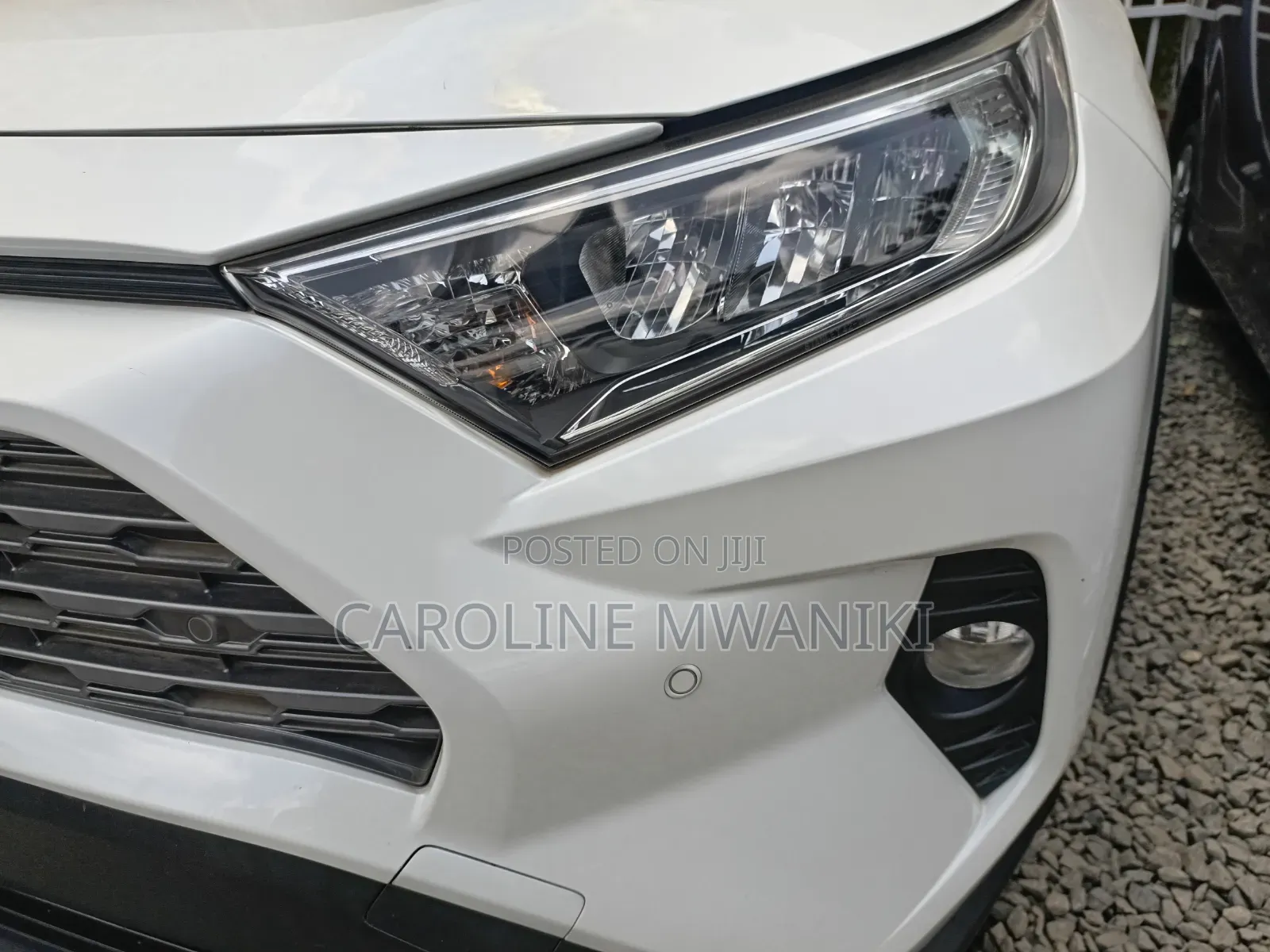 Toyota RAV4 2019 White