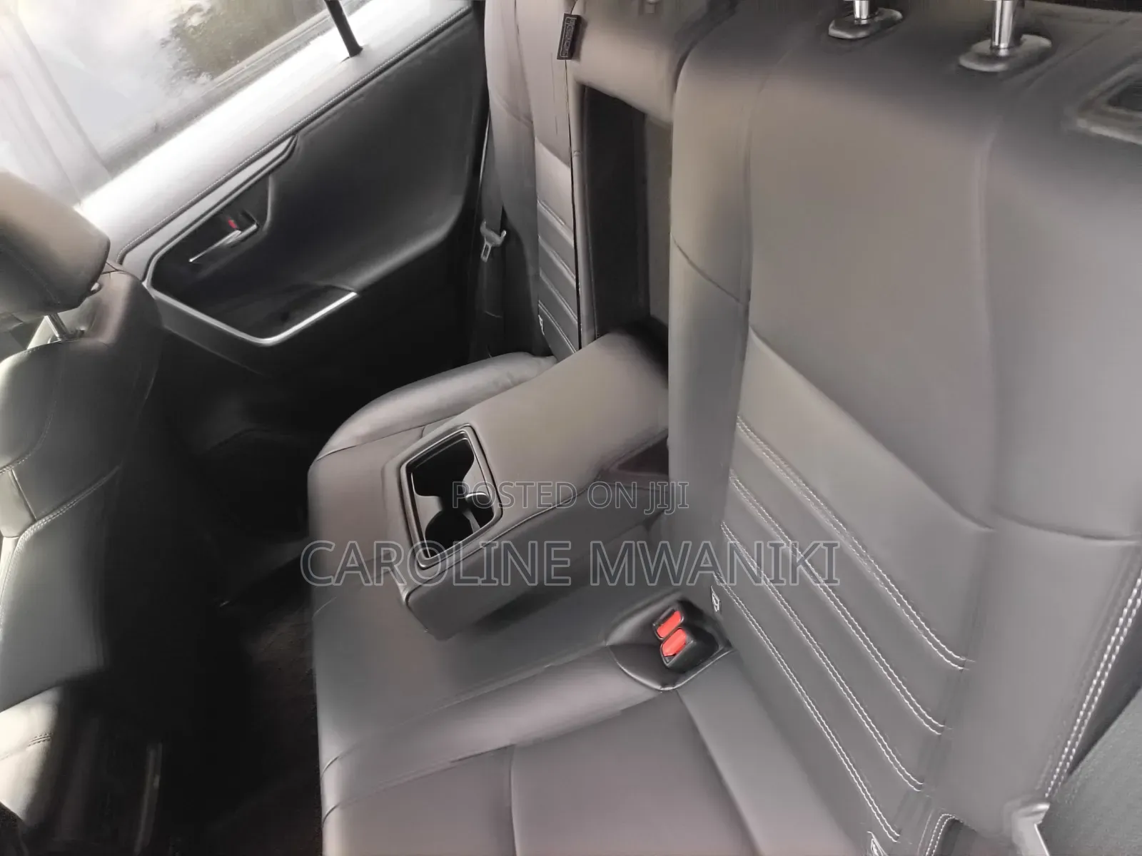 Toyota RAV4 2019 White