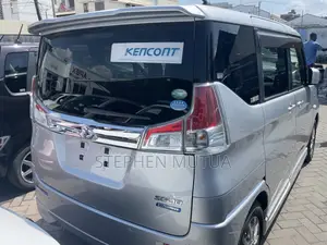 Suzuki Solio Hybrid G 2019 Silver