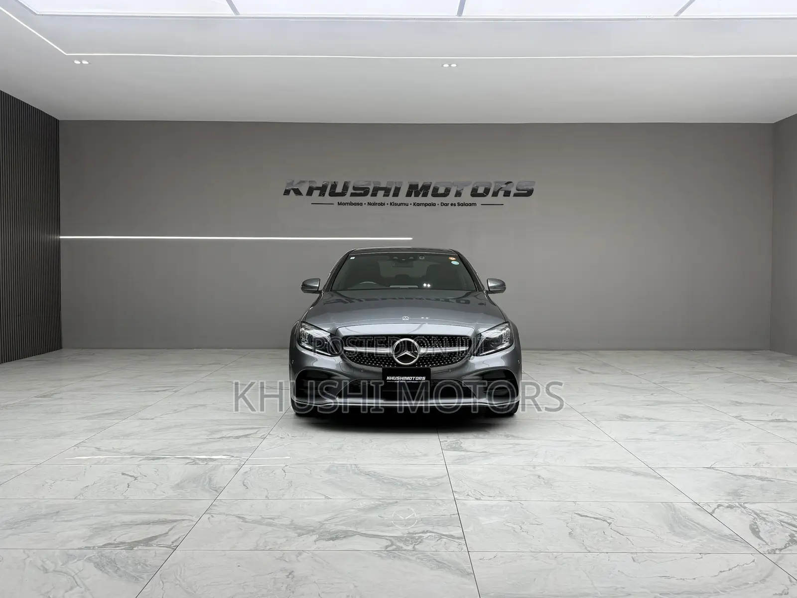 Mercedes-Benz C200 2019 Gray