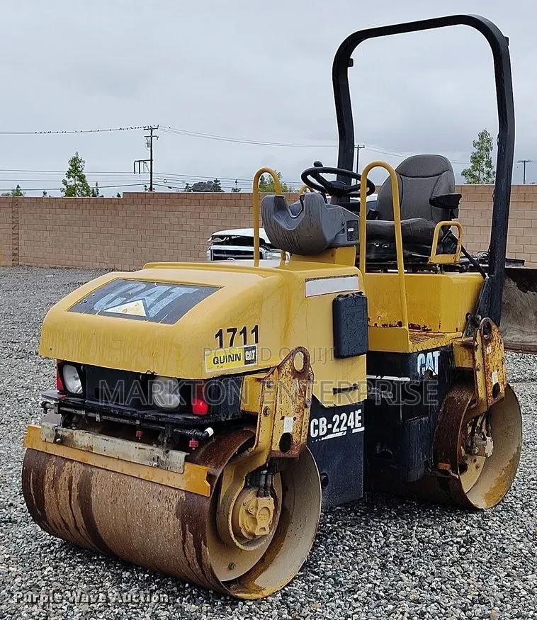 Roller Compactor for Hire