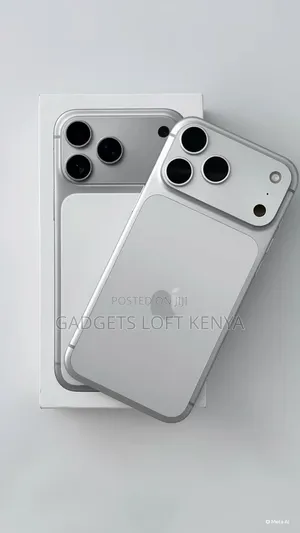 New Apple iPhone 17 Pro Max 256 GB Silver