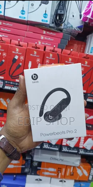 Power Beats Pro 2 Earbuds