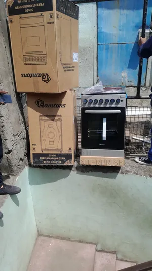 Ramtons 50*50 New Arrival 3+1 Standing Cooker/ Rapid Plate