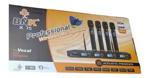 BNK X 75 Professional UHF Digital Wireless Microphone