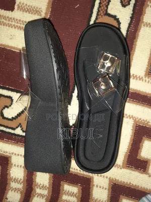 Stylish Ladies Flat Shoes