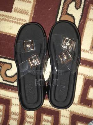Stylish Ladies Flat Shoes