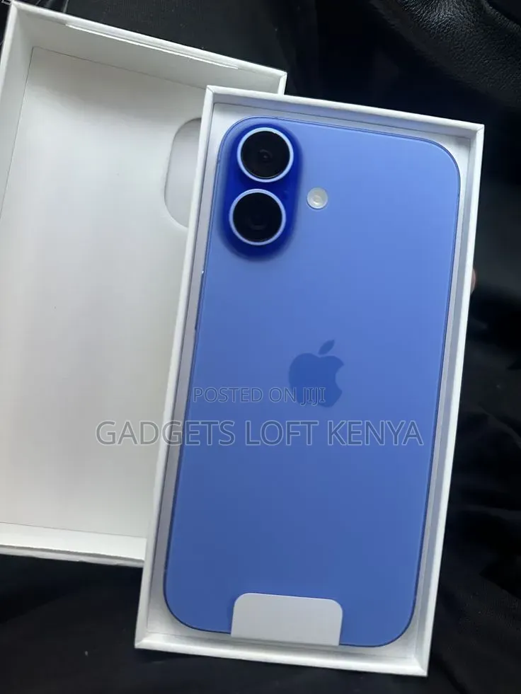 New Apple iPhone 16 256 GB Blue
