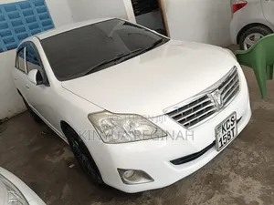Toyota Premio 2011 White