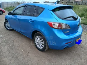 Mazda Axela 2011 Blue
