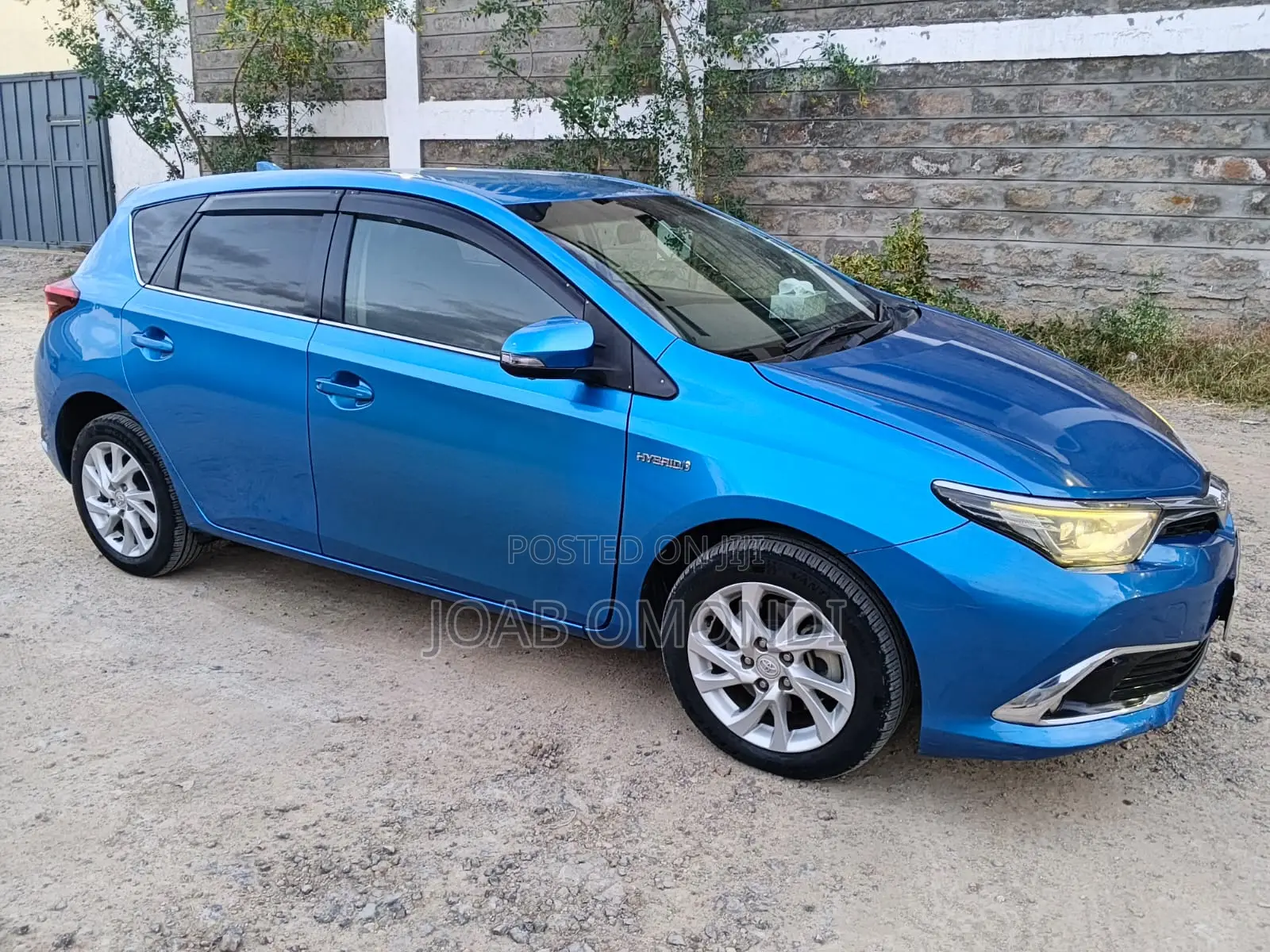 Toyota Auris 2016 Blue