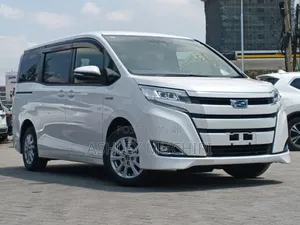 Toyota Noah 1.8 FWD Hybrid (7 seater) 2019 White