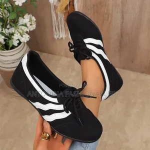 Ladies Comfortable Flat Shoes Very Unique