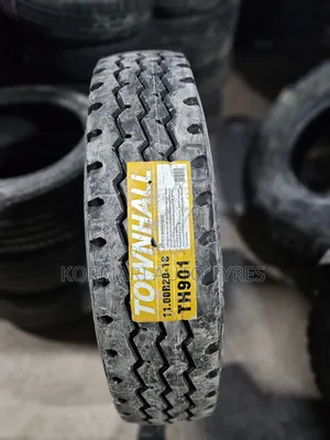 1100R20 Townhall Tyre